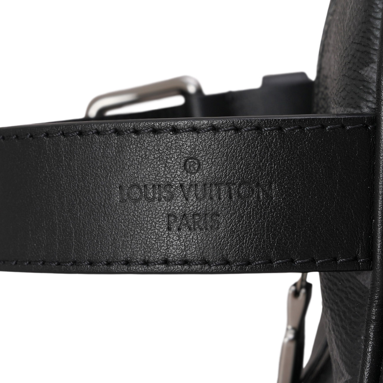 LOUIS VUITTON(USED)루이비통 모노그램 이클립스 락커 돕 키트 파우치